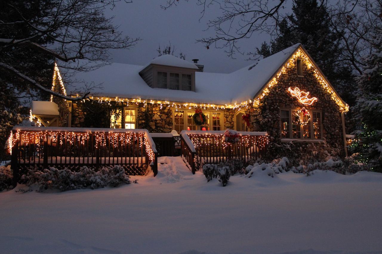 Rock Cottage Gardens B&B Eureka Springs Exterior photo